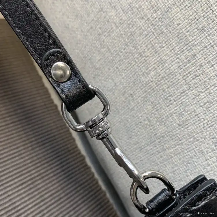 Brother Sam 2104DJ0131 Gucci Bags 1028